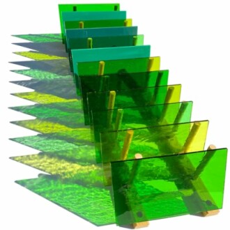 ILLUCKAI 12 Sheets Green Mixed Fusible Glass